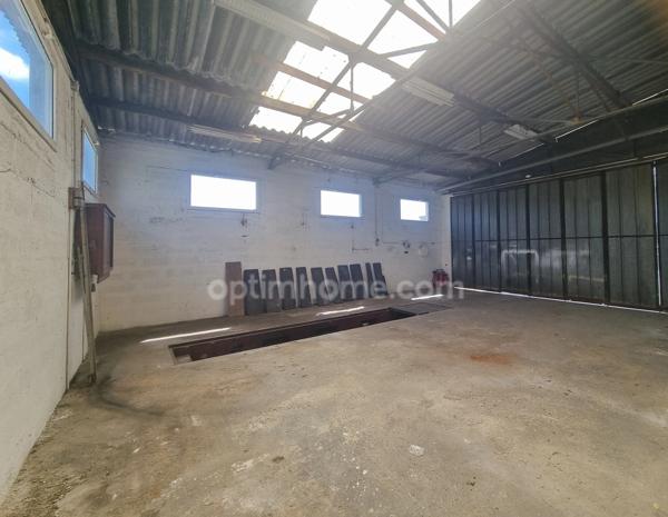 Local/bureau/bâtiment libre à vendre à BERNIERES LE PATRY - 14410 Valdallière