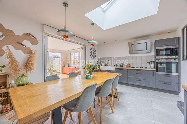 Vente Maison138 m² - 6 Pièces - BOUGUENAIS (44340)