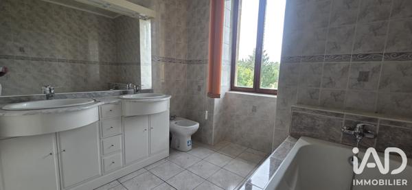 Maison à vendre 10 pièces 306,26 m² La Chapelle-sous-Dun