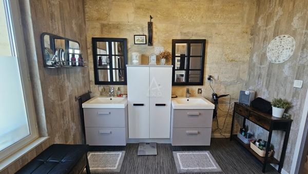 Propriété pièrre: une demeure et 3 gîtes à 15mins de Saint André de Cubzac