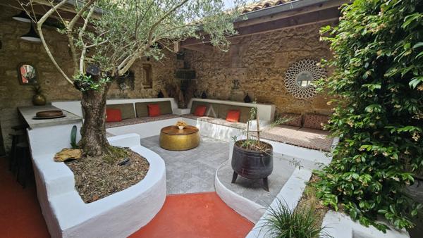 Propriété pièrre: une demeure et 3 gîtes à 15mins de Saint André de Cubzac