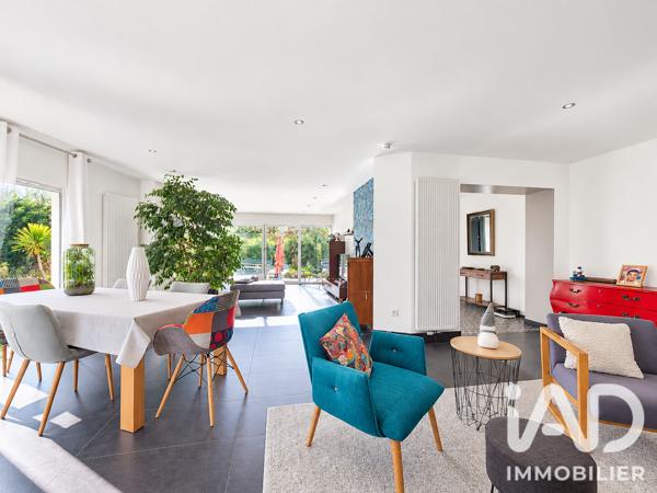 Maison à vendre 5 pièces 202 m² Tournefeuille