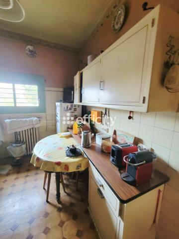 Maison 10 pièces - 250 m²