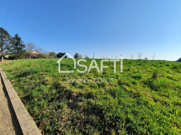 Terrain à bâtir, viabilisé de 1180 m², libre constructeur, secteur 6 km Saint Trivier de Courtes