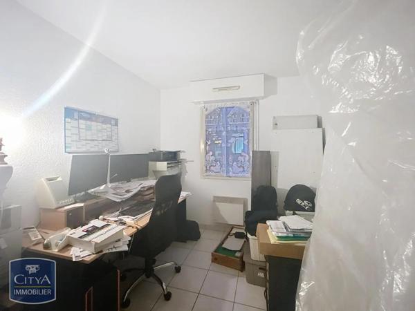 Appartement à louer 3 pièces 76.1m²