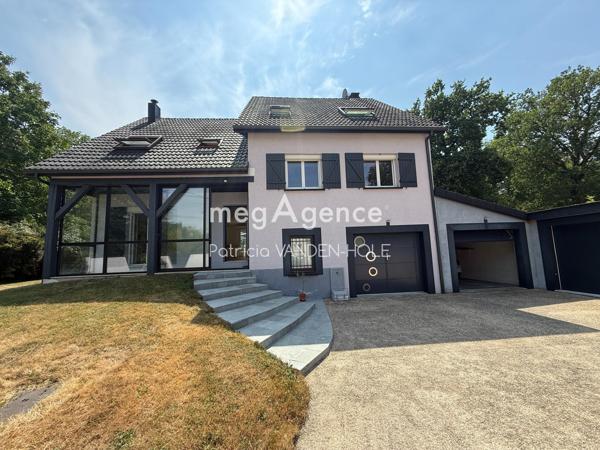 Maison à COURTENAY, 45320 - 8 pièces 220m²
