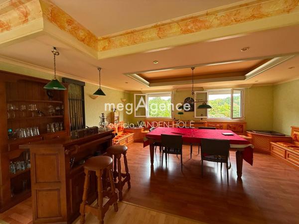 Maison à COURTENAY, 45320 - 8 pièces 220m²