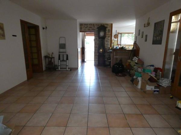 MAISON dans Quartier Calme