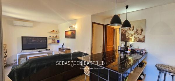 Maison T6 135m2 avec piscine et appartement indépendant