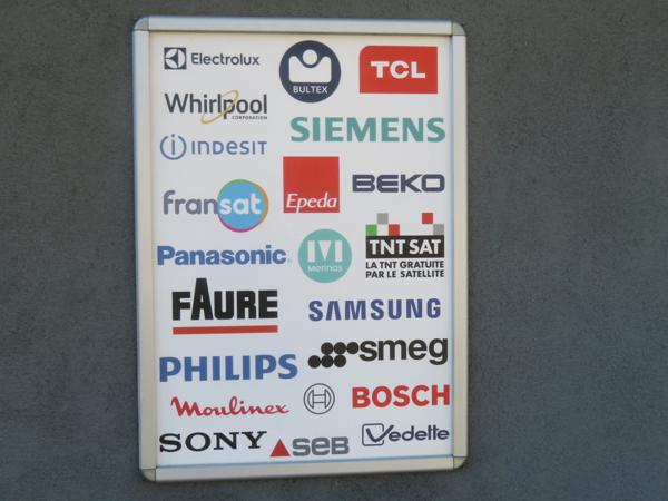 MAGASIN d'ELECTROMENAGER - TV - HI-FI - LITERIE - ALARME à vendre à ANNOT (04)