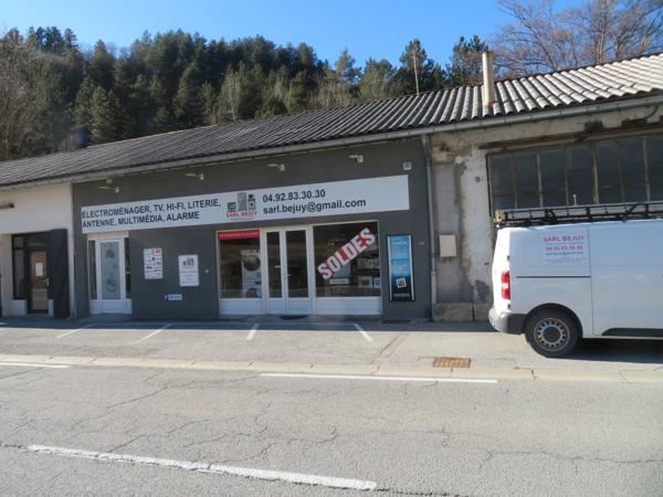 MAGASIN d'ELECTROMENAGER - TV - HI-FI - LITERIE - ALARME à vendre à ANNOT (04)