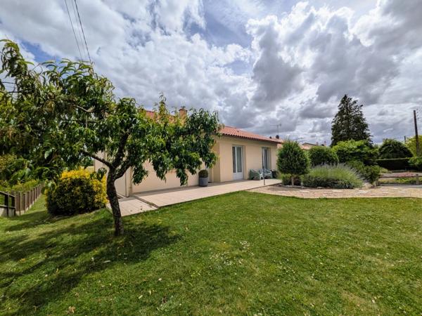 Maison à vendre 98.18 m² - CERIZAY (79)
