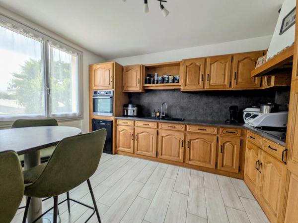 Maison à vendre 98.18 m² - CERIZAY (79)