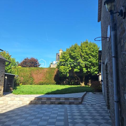 Maison en pierre de 182 m²