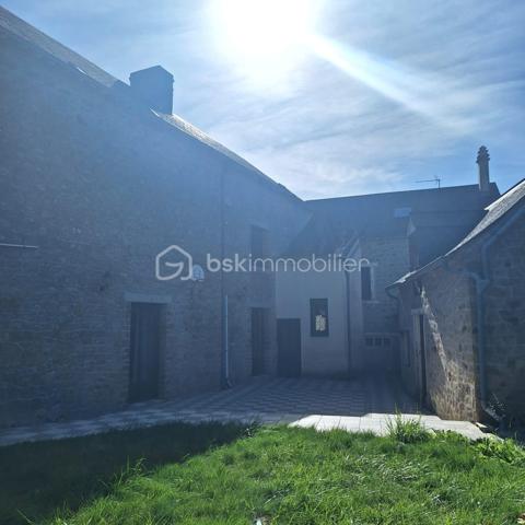 Maison en pierre de 182 m²