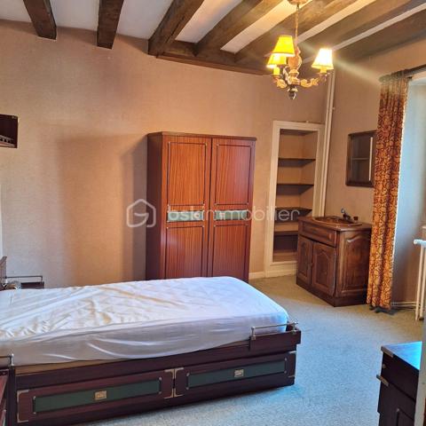 Maison en pierre de 182 m²