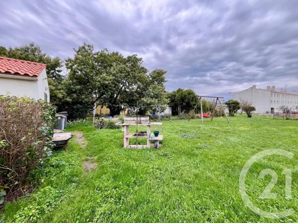 Maison à vendre  4 pièces - 69 m 2   ST HILAIRE DE RIEZ  - 85