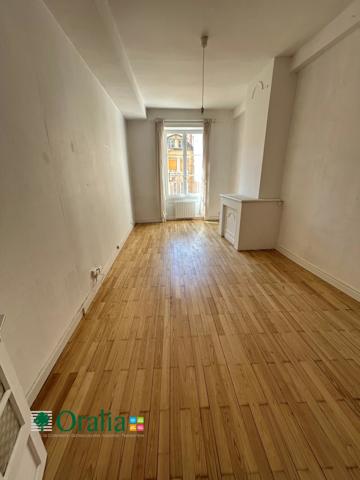 Appartement · Location Lyon (69001) 2 pièces · 61m²