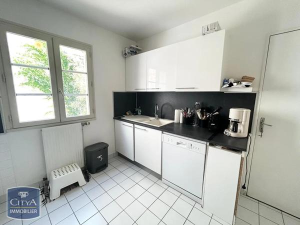 Maison à louer 5 pièces 104.58m² Tours (37000)