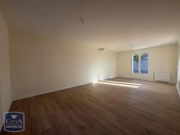 Maison à louer 3 pièces 89.66m² Pont-de-Veyle (01290)