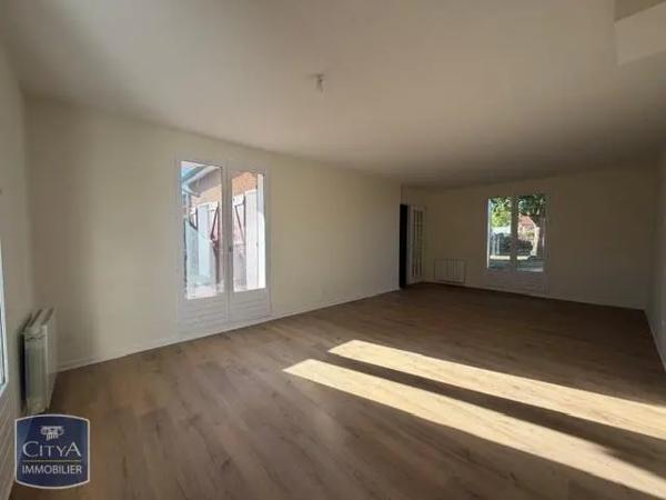 Maison à louer 3 pièces 89.66m² Pont-de-Veyle (01290)