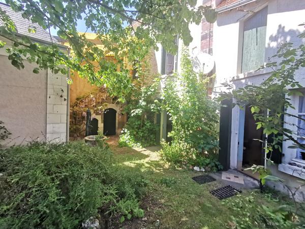 Maison 5 pièces à vendre Yzeures sur Creuse - 37290 / Réf: 11865