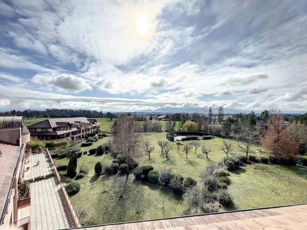 Appartement à vendre 8 pièces PREVESSIN MOENS (01)