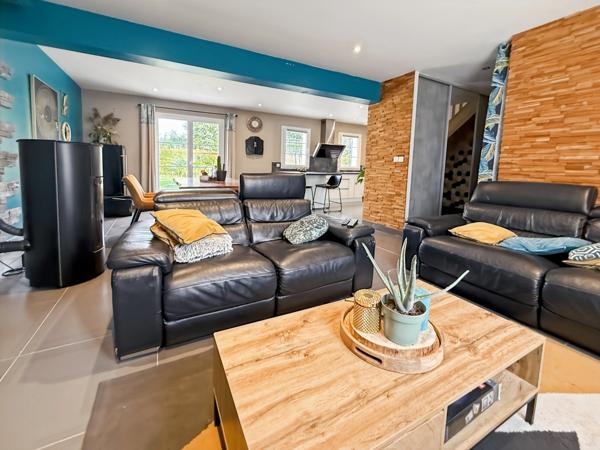 Maison familiale récente avec jardin, garage sans travaux à prevoir  à vendre 5 pièces proche de St just en Chaussée (60)