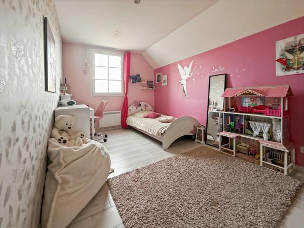 Maison familiale récente avec jardin, garage sans travaux à prevoir  à vendre 5 pièces proche de St just en Chaussée (60)