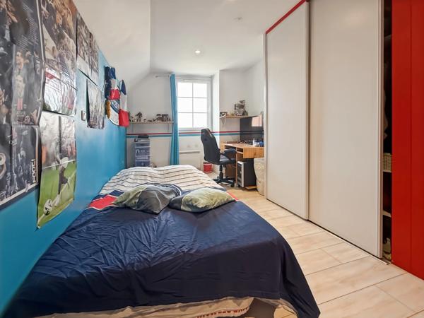 Maison familiale récente avec jardin, garage sans travaux à prevoir  à vendre 5 pièces proche de St just en Chaussée (60)