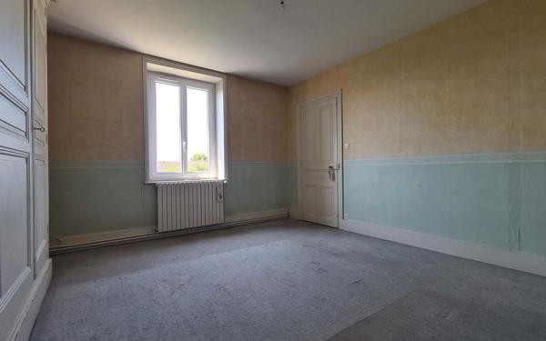 Maison à vendre    6 pièces • 180,69 m2 Grièges