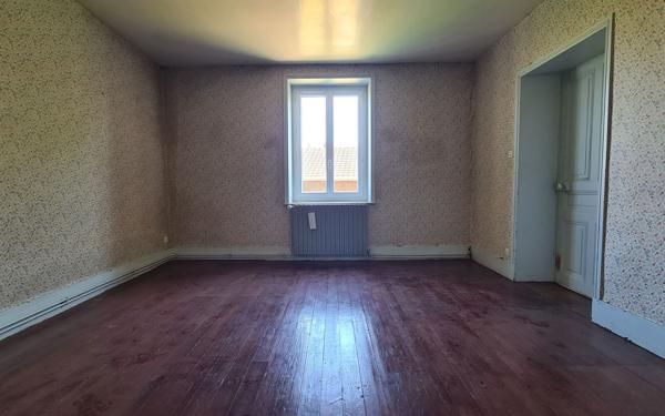 Maison à vendre    6 pièces • 180,69 m2 Grièges