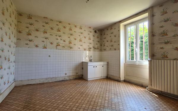 Maison à vendre    6 pièces • 180,69 m2 Grièges