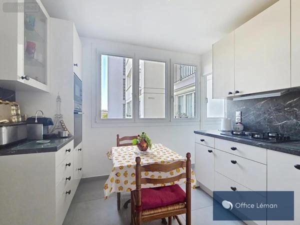 Achat - Appartement Ferney-Voltaire 01210 3 pièces 69 m 2