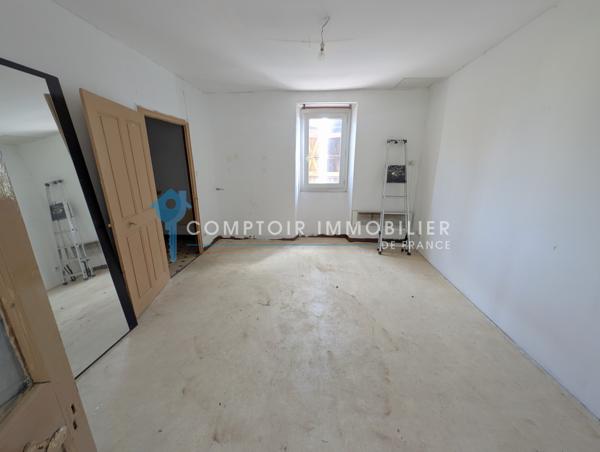 Maison 9 pièce(s) 4 chambre(s) 147 m²