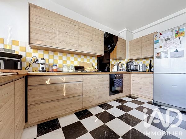 Appartement à vendre 4 pièces 83,8 m² Chilly-Mazarin