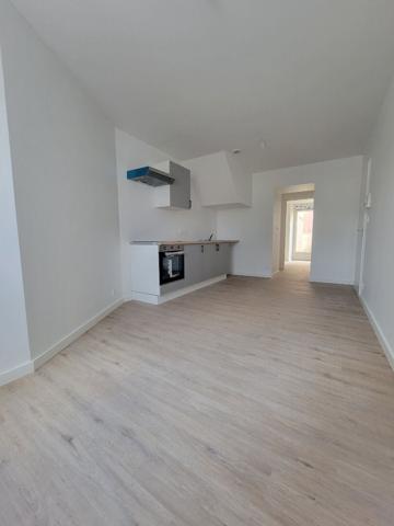 Appartement T2 30m² bourg de Nozay 590€