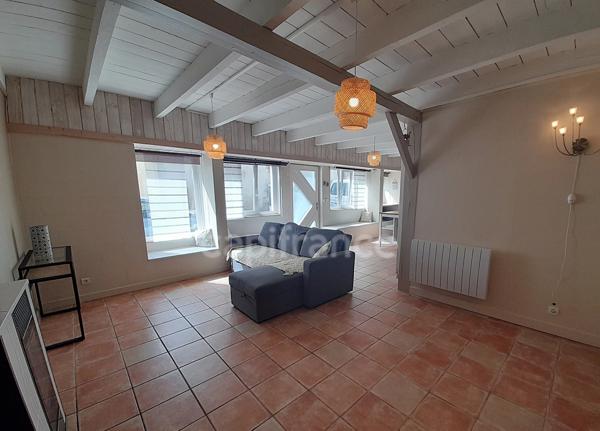 Maison à vendre 4 pièces BRIEC (29510)- Centre ville- 2 chambres- 3 niveaux - surface habitable 115.68m2- parcelle de 73m2