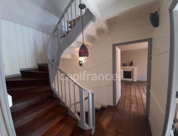 Maison à vendre 4 pièces BRIEC (29510)- Centre ville- 2 chambres- 3 niveaux - surface habitable 115.68m2- parcelle de 73m2