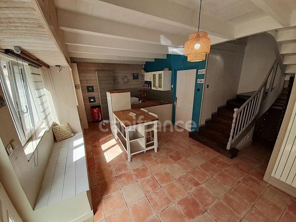 Maison à vendre 4 pièces BRIEC (29510)- Centre ville- 2 chambres- 3 niveaux - surface habitable 115.68m2- parcelle de 73m2