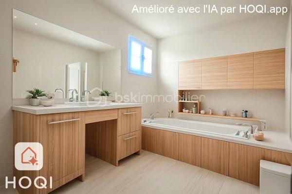 Je vous invite à découvrir cette maison d'architecte d'environ 136m² situé sur les bords de l'Hérault, et proche du centre ville d'Agde.
Cette maison dévoilera tout son potentiel une fois que vous aurez effectué les rénovations et l'aménagement selon vos goûts et vos choix.
Une terrasse à l'étage, un garage et un abris complète cette maison.
Possibilité de faire une maison familiale ou deux appartements.
Avec son terrain piscinable de plus de 620 m² de nombreuses possibilités s'offrent à vous ...
La toiture à été révisée.
N'hésitez pas à me contacter pour plus d'information