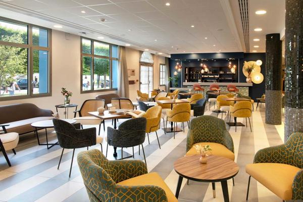 A vendre agréable T1 meublé de 29 m2 au sein de la résidence senior à Châtellerault.