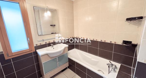 Location Appartement 3 pièces 68 m² - Beaumont 74160
