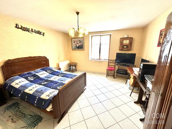 Maison de village 5 pièce(s) 3 chambre(s) 115 m²