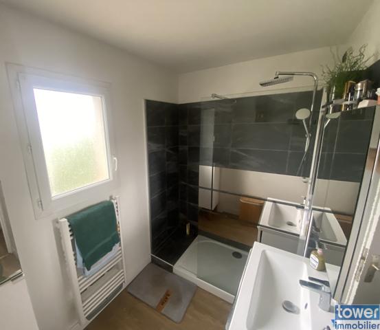Appartement
                                                                                                                                                                                                                                                                                                                        3 pièce(s)                                                                                                                                                                                                          2 chambre(s)                                                                                                                                                                                                          69  m²