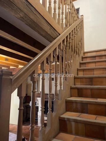 Grande propriété en pierres de 3 chambres avec une dépendance SAINTE MARIE DE RE - 17740