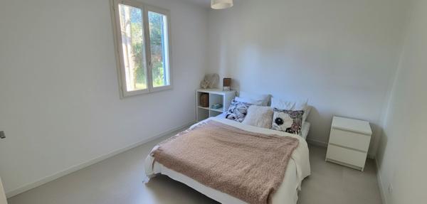 Maison à vendre à Gareoult - Une oasis de tranquillité et de confort