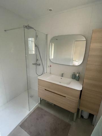 Maison à vendre à Gareoult - Une oasis de tranquillité et de confort