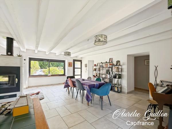 Longère rénovée de 180 m² avec garage, terrain, puits - Ploërmel