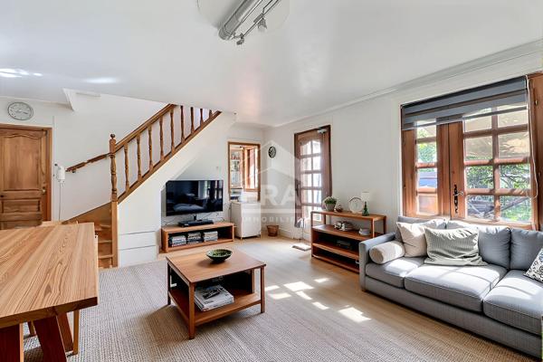 Maison familiale 4 pièces 111 m² avec jardin et garage à Saint-Denis